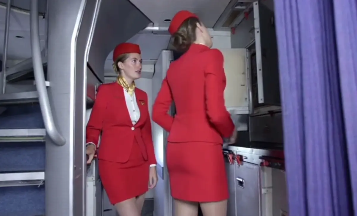 《法国空姐2019(多塞尔航空)》资源下载-法国空姐手机免费在线观看-高清全集完整版电视剧
