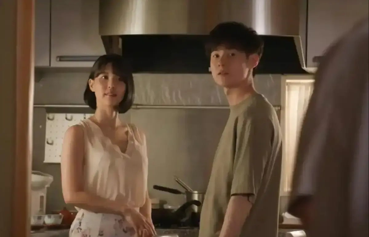 《漂亮的女邻居5》高清未删减版-免费在线观看-韩国电影HD修复国语中字-满天星超清完整版