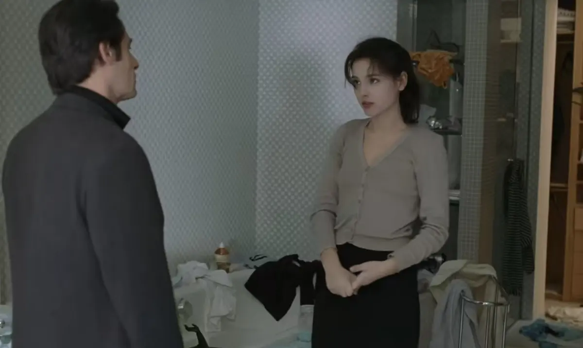 高清无删减《所有的人都无知》维吉妮·拉朵嫣主演 珍藏版全集免费观看 所有的人都无知HD中字无广告在线观看