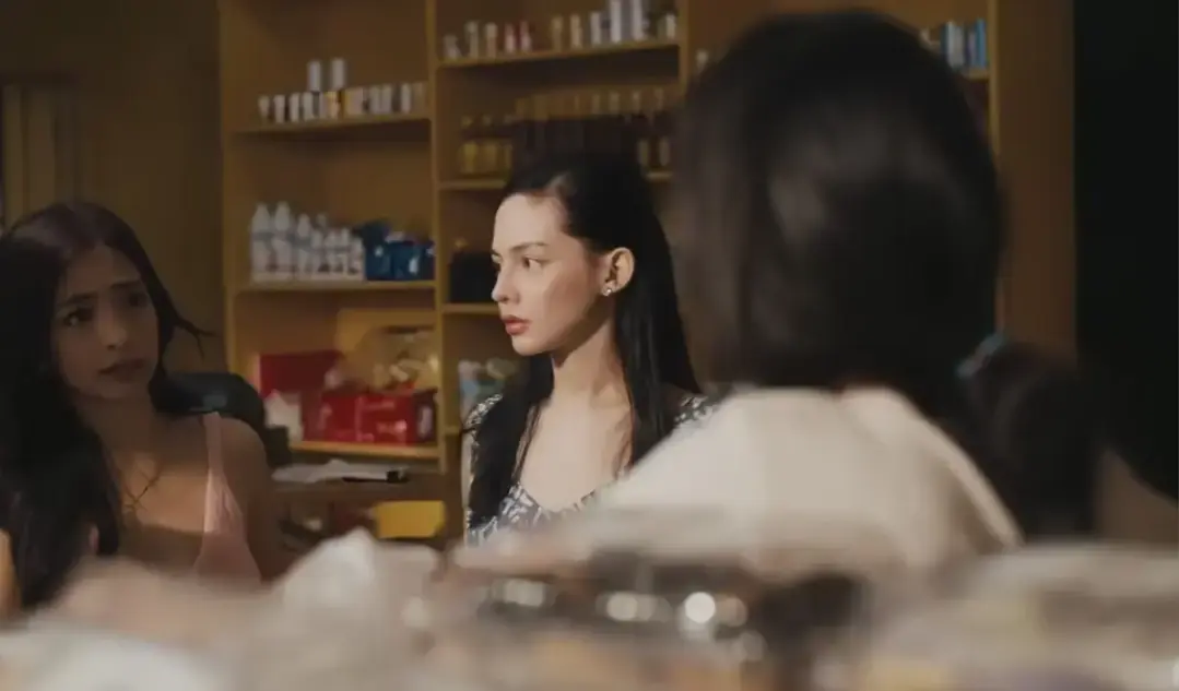 《奶油馅饼》2026菲律宾电影-安杰尔卡斯特罗剧情惊悚反转-蓝光超清完整版奶油馅饼-夸克网盘免费下载无删减